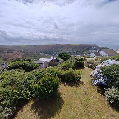 Unique Coastal Detached Property Truro Exterior photo
