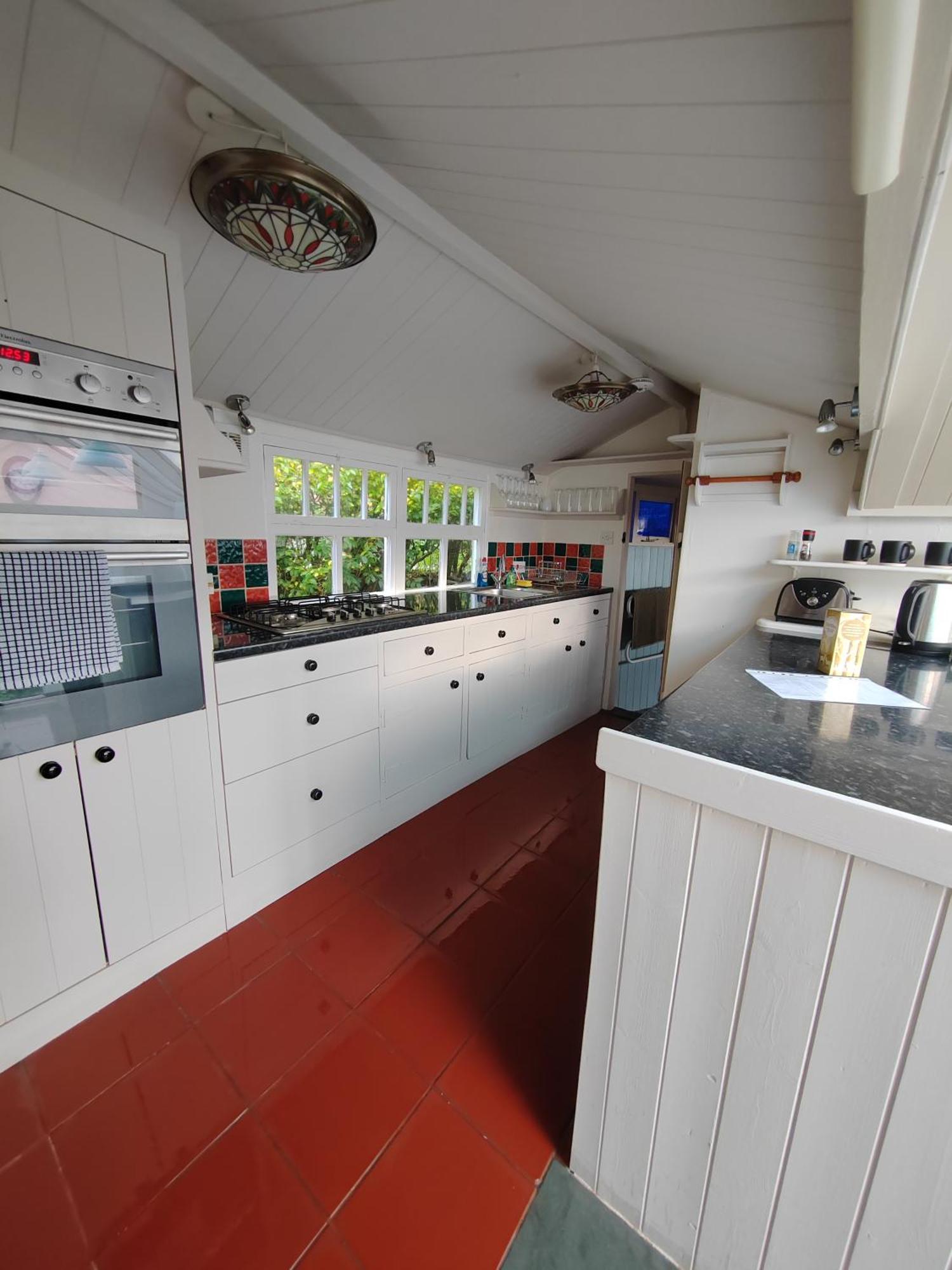 Unique Coastal Detached Property Truro Exterior photo